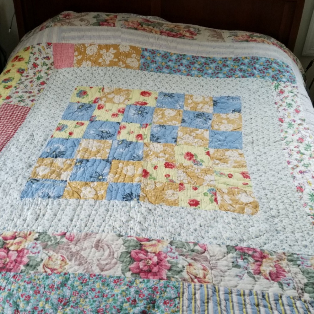 Vintage Handmade Quilt